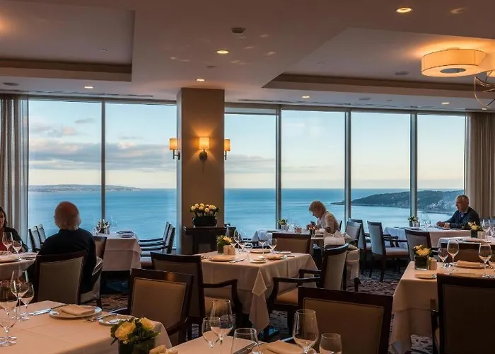 Grand Mirage Hotel & Spa