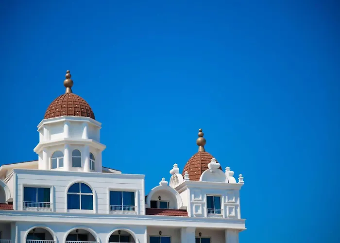 Oz Hotels Side Premium